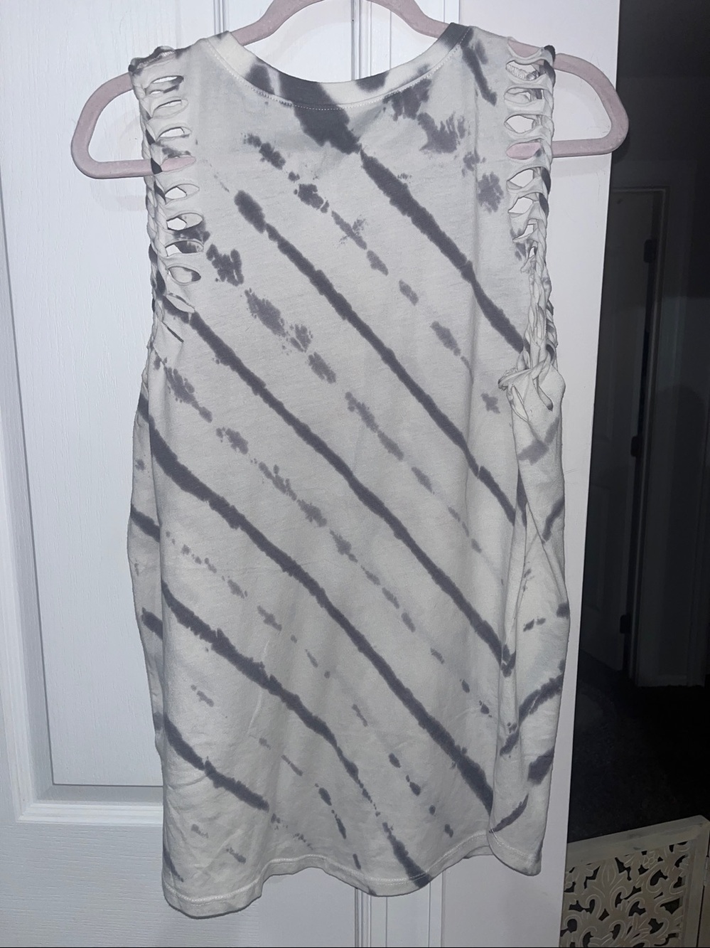 Torrid The Rolling Stones white & gray tie dye tank Size 1 (1X 14/16) - Picture 6 of 7